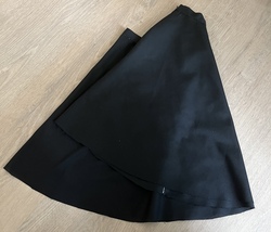 black skirt